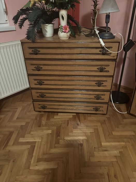 Dulap de dormitor din lemn de stejar, stil rustic!