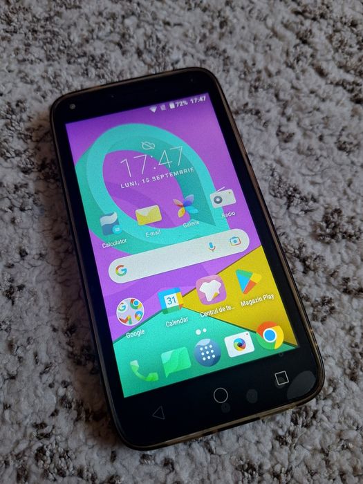 Telefon Alcatel U5.