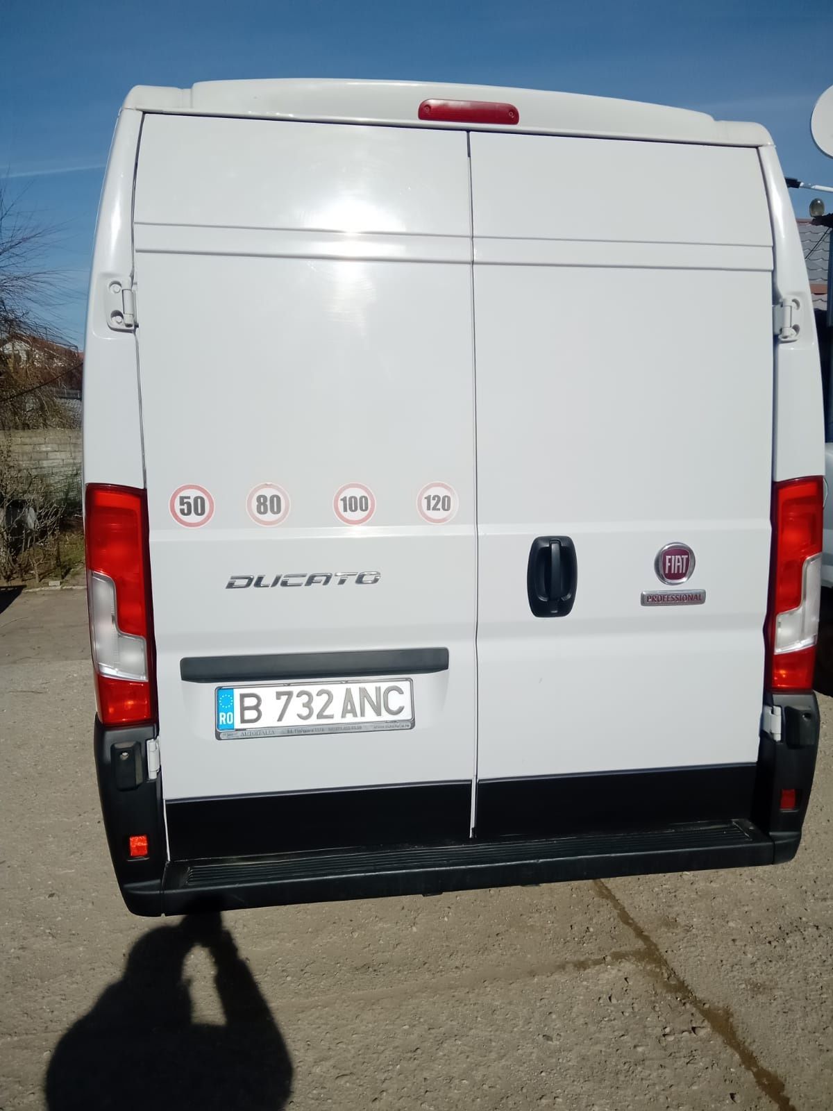 Vând Fiat Ducato