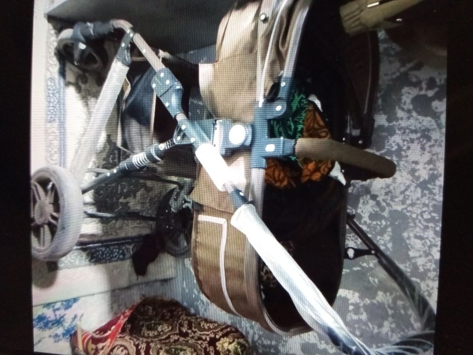 Коляска сотилади холати ало