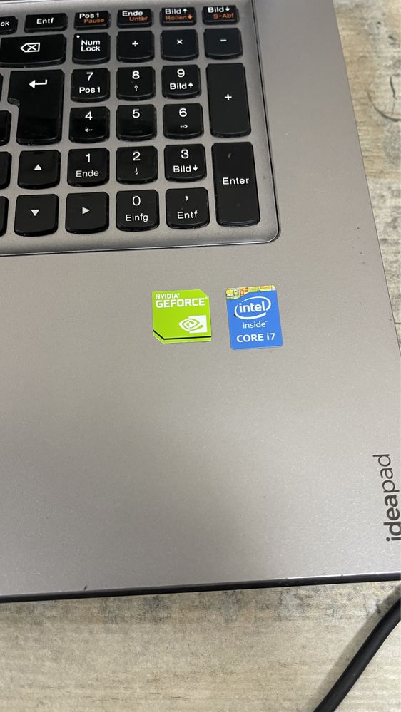 Dezmembrez Laptop Lenovo ideaPad Z710