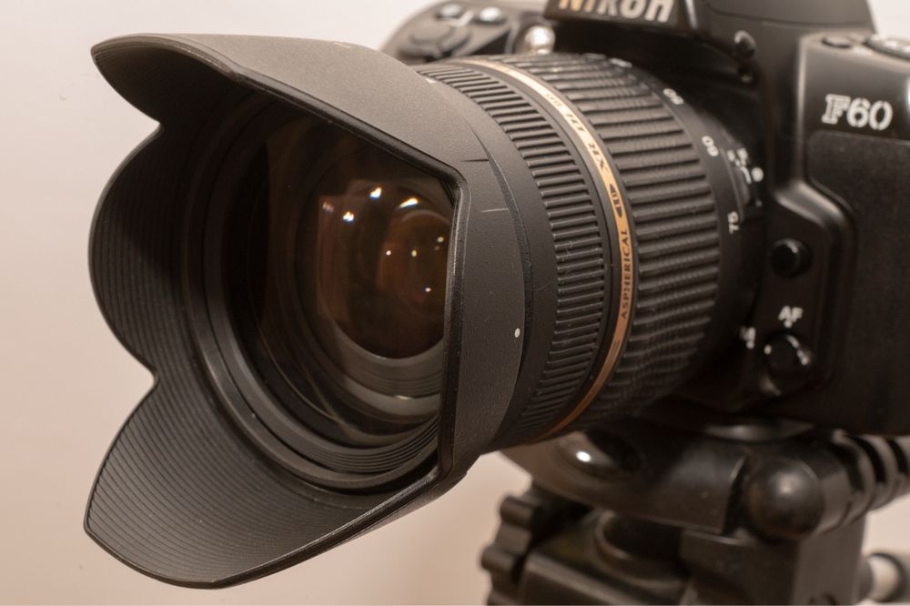 Obiectiv Tamron 28-75mm f2.8