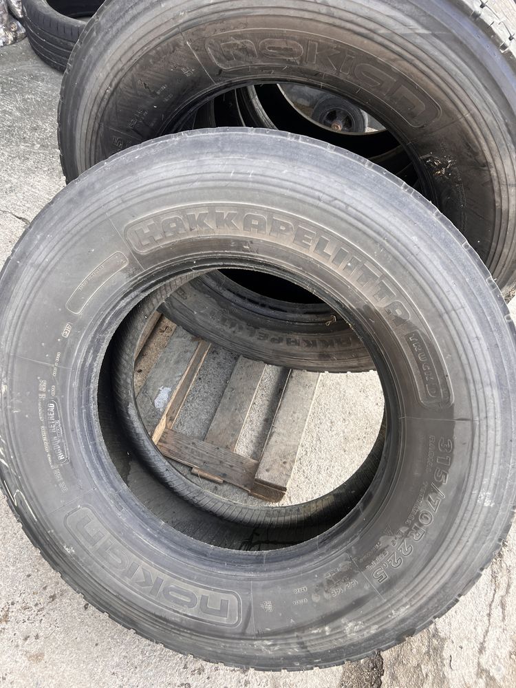 4 anvelope camion 315/70/22.5 , Nokian !