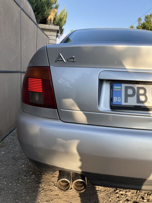 Продава се AUDI A4 1.8T
