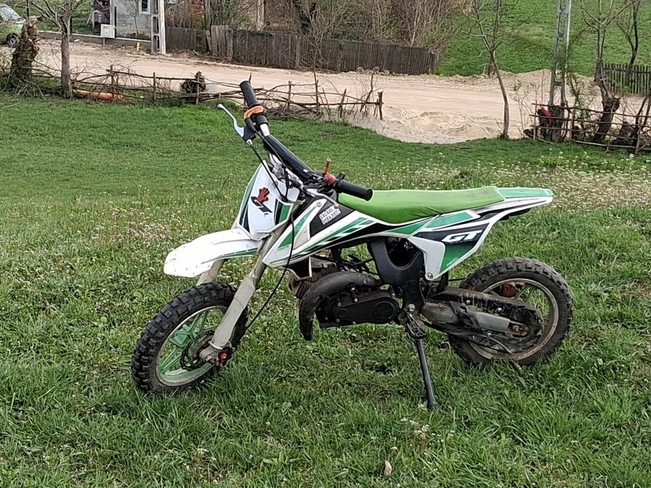 Cross 49cc vând 850lei