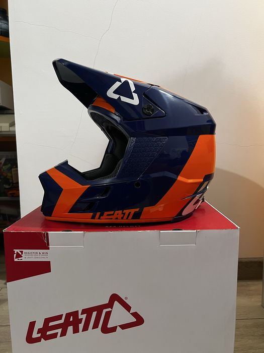Casca Leatt GPX 3.5 V2