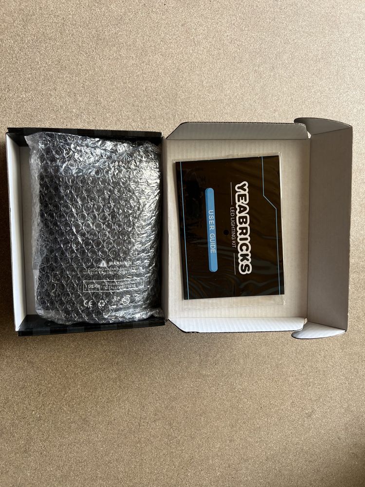 Комплект Yeabricks LED освтление за Лего