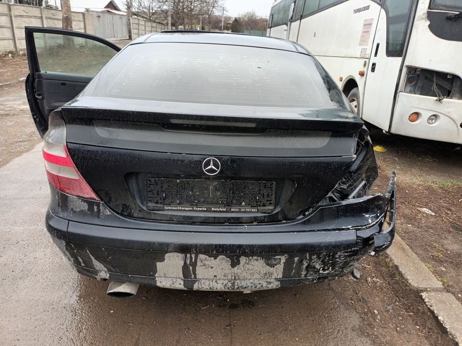 Dezmembrari  Mercedes-Benz C-CLASS (W203)  2000  > 2007 C 220 CDI (20