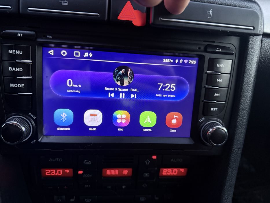 Auto navi audi a4 b7