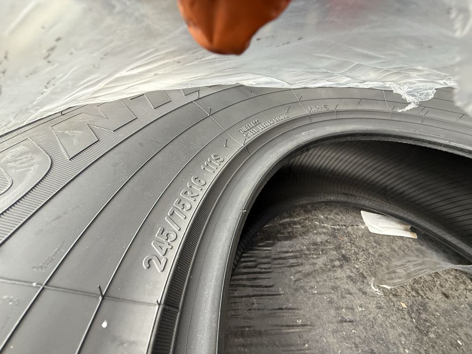 245/75 R16 TOYO OPEN COUNTRY A/T anvelope noi mixte