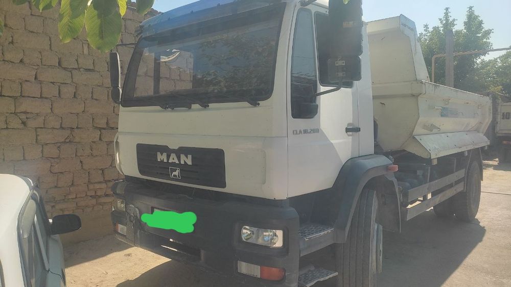 Man sotiladi. Продается Man