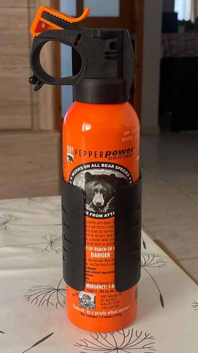 UDAP Spray Urs made in Sua - Bear Detterent Spray - Exp Dec2029