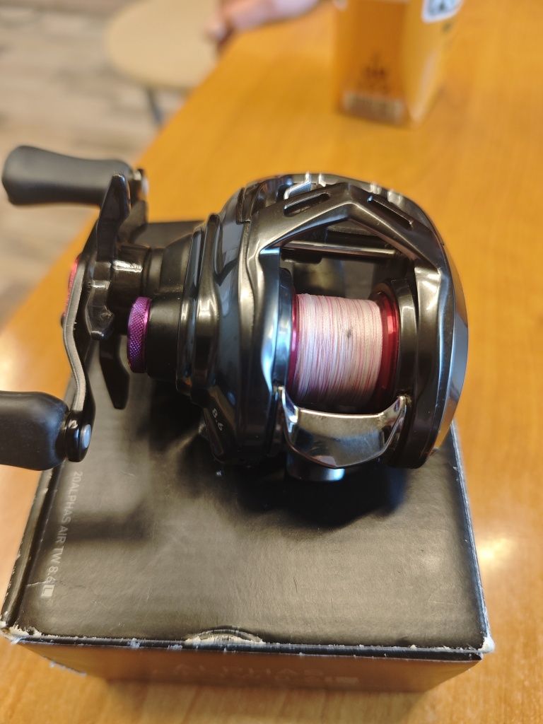 Мултипликатор DAIWA ALPHAS 20 AIR TW BFS