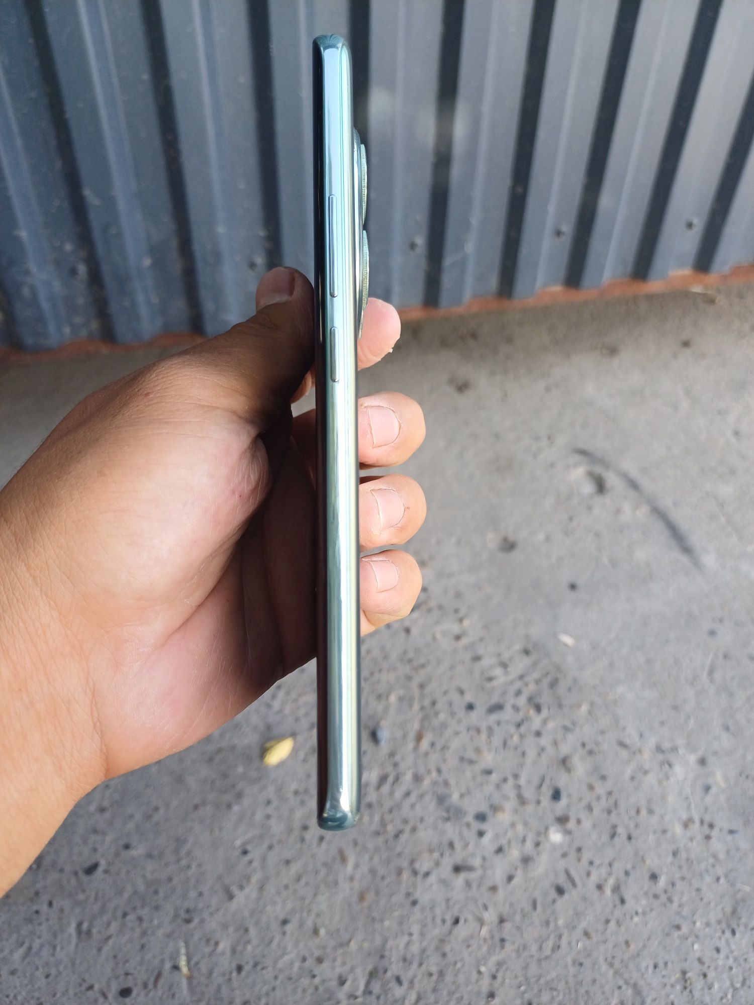 POCO  X7  12/512