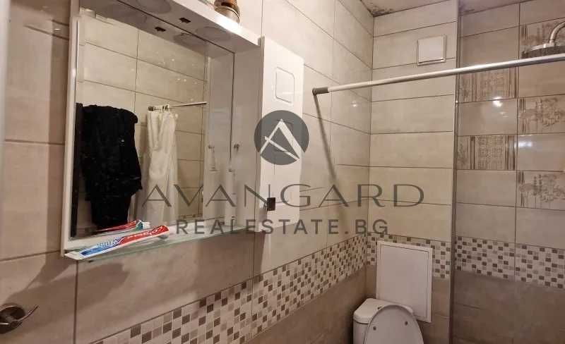 Продава се Тристаен апартамент в Пловдив, Христо Смирненски - 97 кв.м за 1820 €/кв.м - Снимка #10