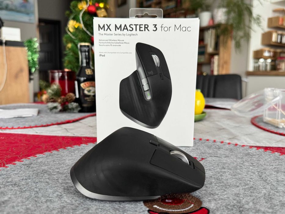 Продавам мишка MX Master 3 for Mac