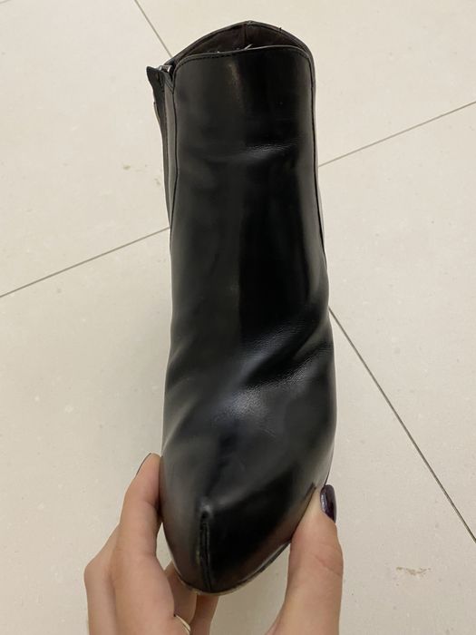 Botine din piele neagra BALDININI marimea 37