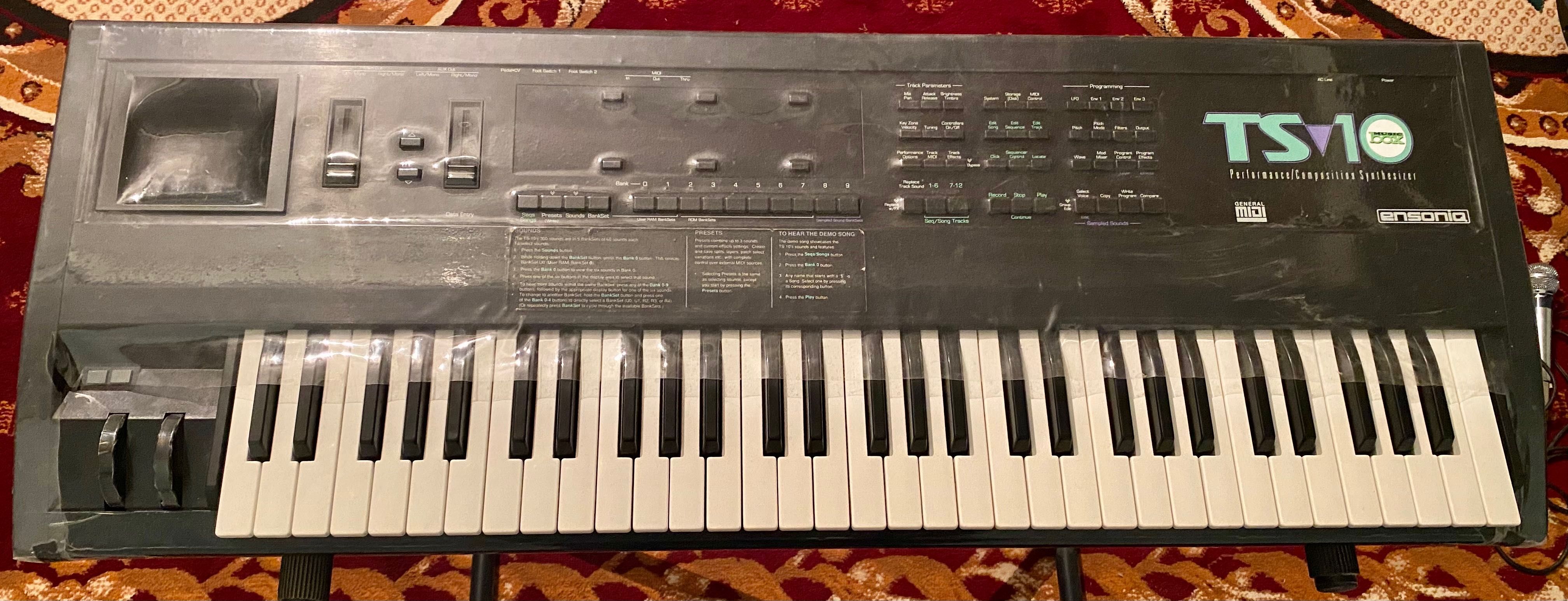 ENSONIQ TS-10 Профессиональный инструмент