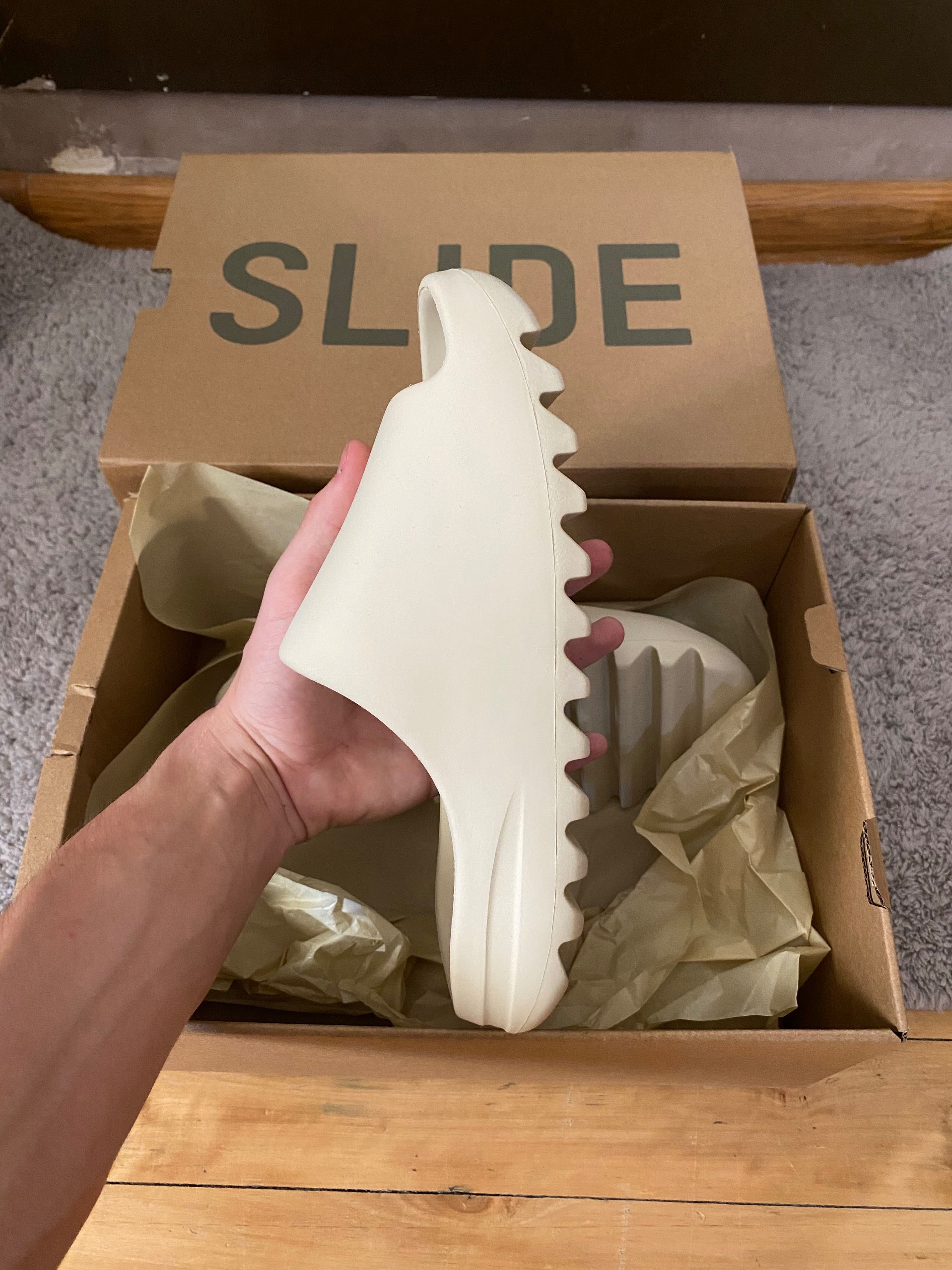 Чехли Yeezy slides