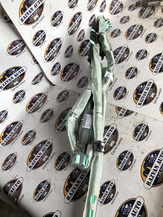 airbag cortina stanga volkswagen touran 2012