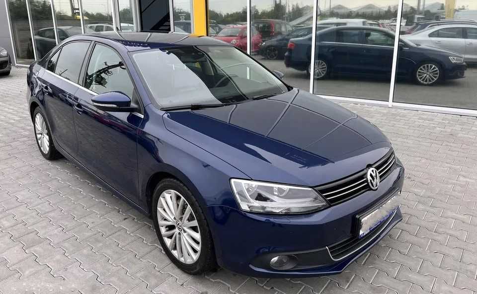 Volkswagen Jetta - 1.4 TSI DSG - 2013