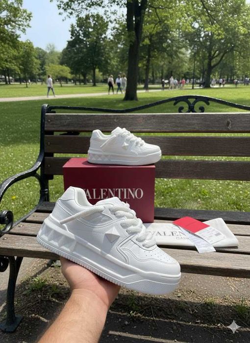 Adidasi Valentino Garavani Alb - Produs Full box Premium