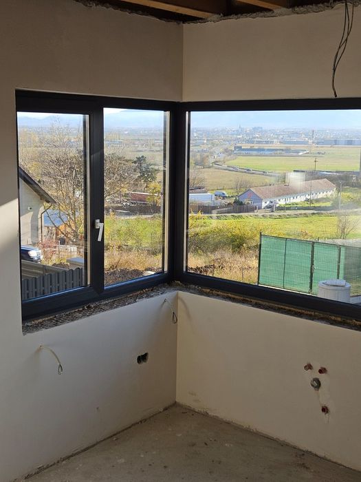 Casă single modernă, pe un nivel, 120 mp utili + terasă, 4 km de Sibiu