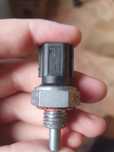 Termostat/senzor temperatura ulei nou,original Renault