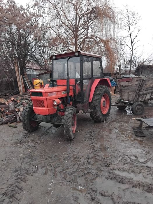 De vânzare tractor fiat 550 4x4.