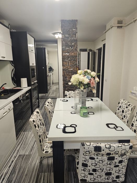 Vand apartament 2 camere