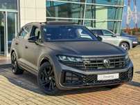 Volkswagen Touareg Noul Touareg R-Line V6 TDI 286CP DSG 4Motion - PE STOC