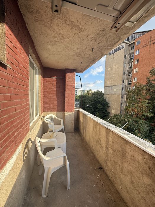 Apartament cu 3 camere , strada Transilvaniei