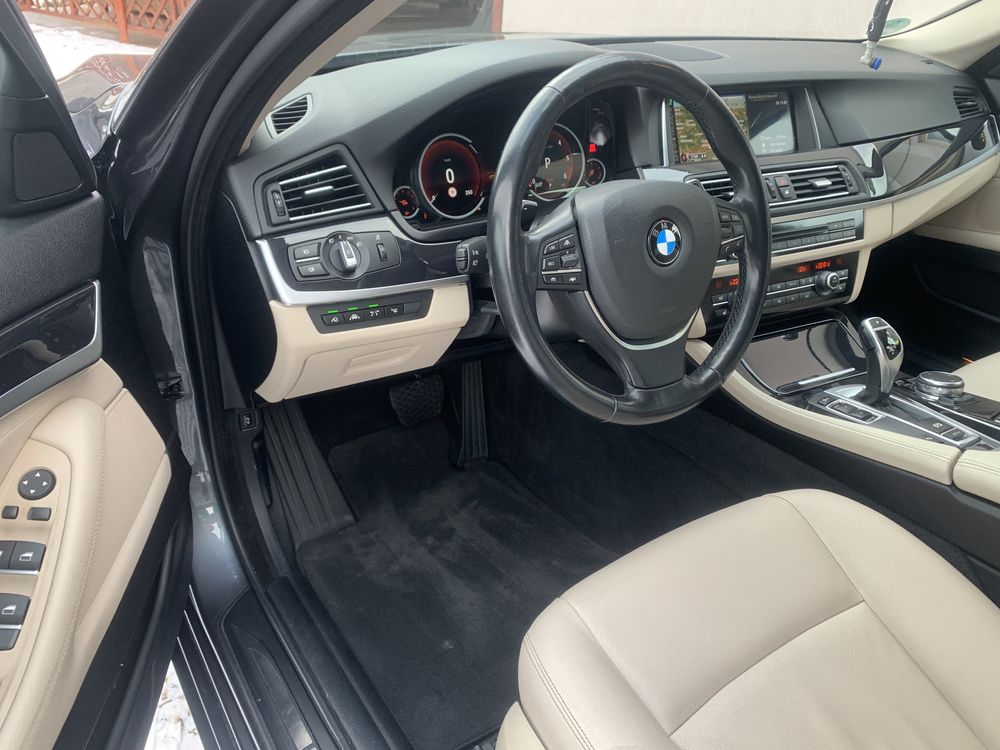 Bmw 525d Touring Sport-Automatic