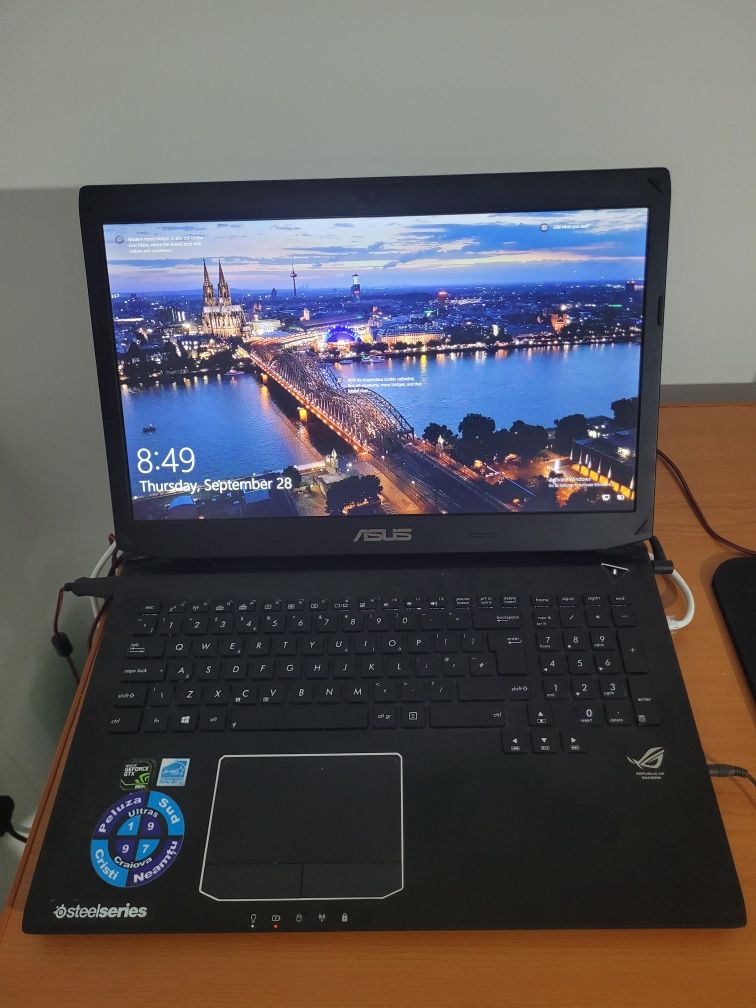 Laptop ASUS G750JM Republic Of Gamers 17.3 inch