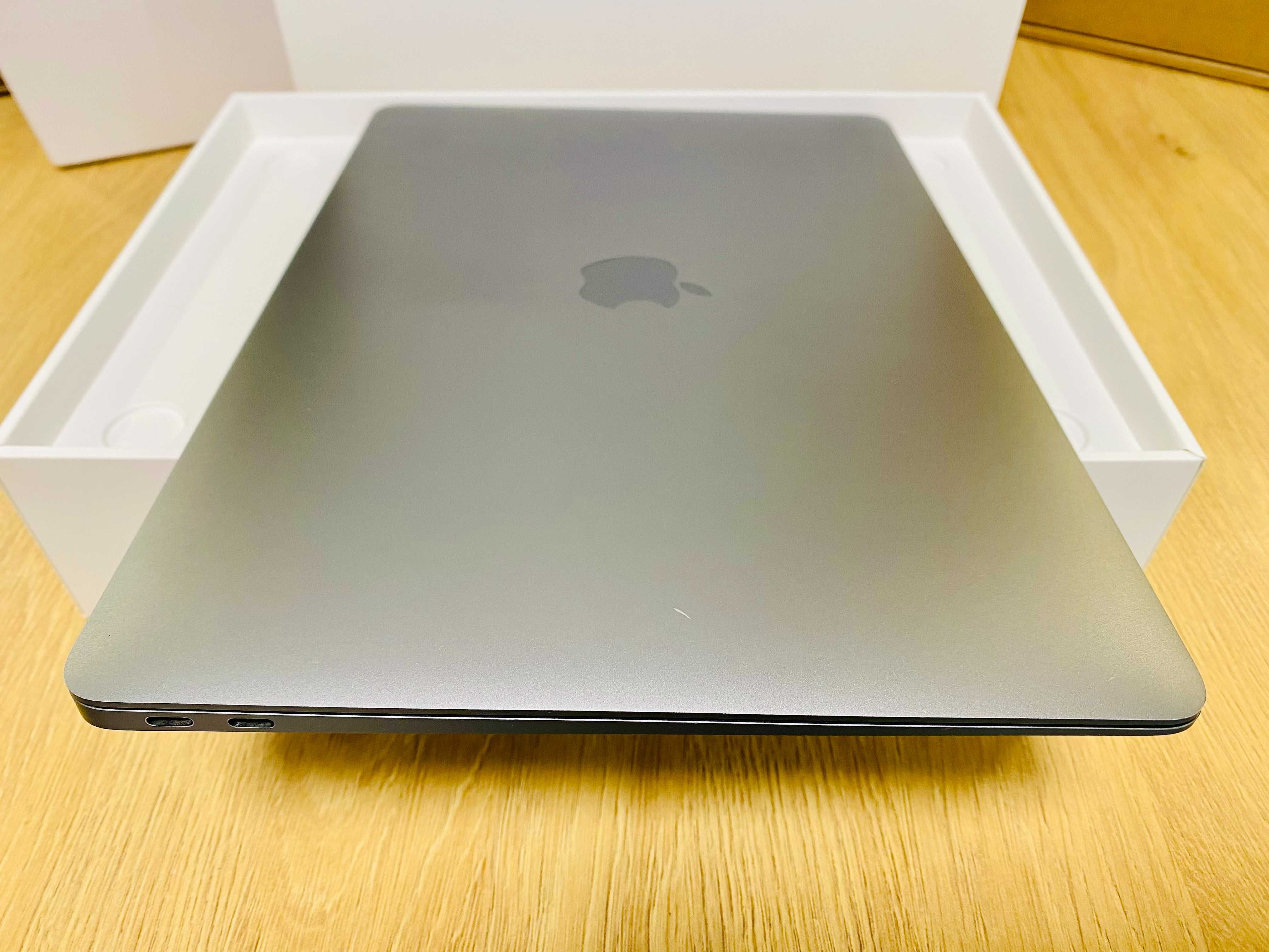 Apple MacBook Air 13, 13.3", M1, 256GB, 8GB, Space Gray, 94%