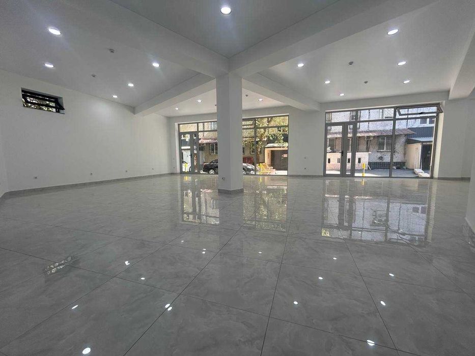 Сдаётся коммерческое помещение 220 м² Дархан, Центр Мирзо Улугбек