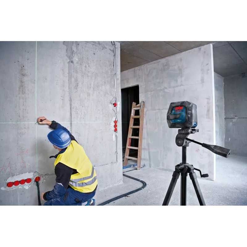 Линеен лазерен нивелир BOSCH GLL 2-15 G Pro, зелен лъч