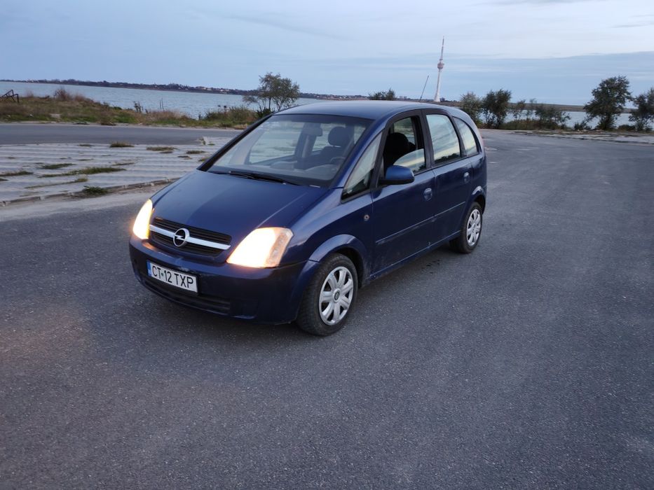 Opel meriva 1.7 cdti an 2004 stare buna 850 e neg.
