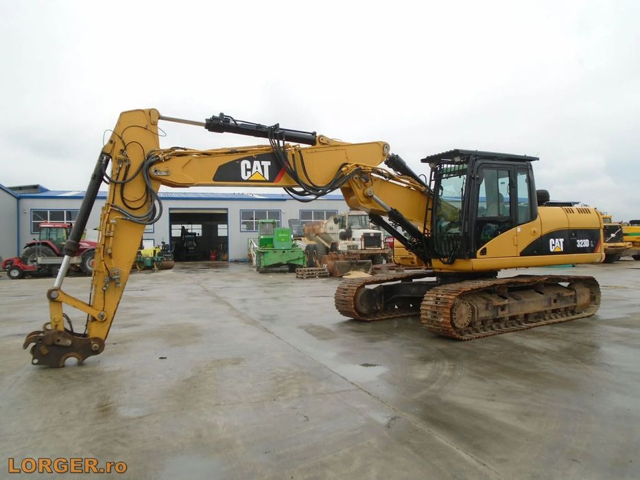 Cat 323D Caterpillar 323D
