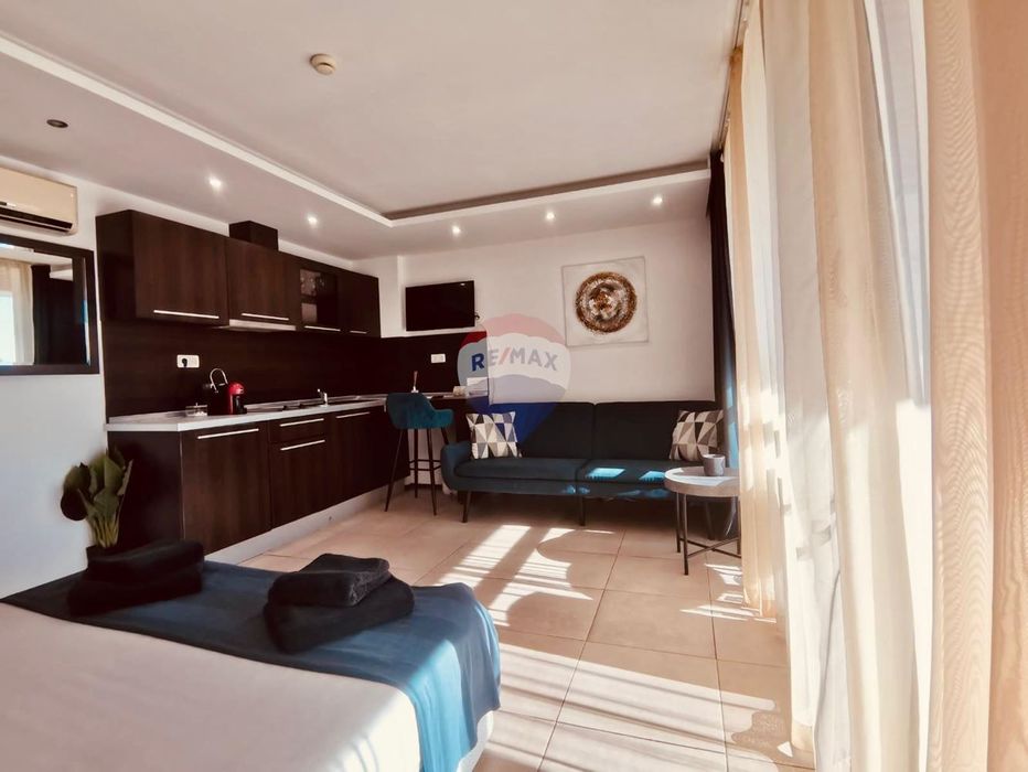 Продава се Едностаен апартамент в Балчик - 50 кв.м за 1500 €/кв.м - Снимка #8