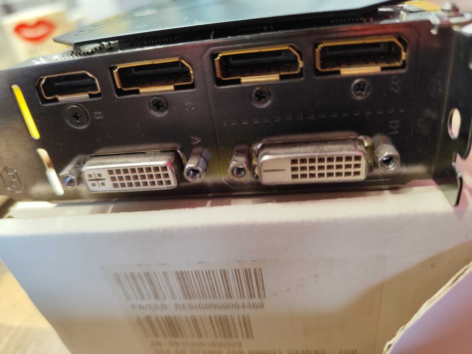 Vând Asrock Z77 PRO