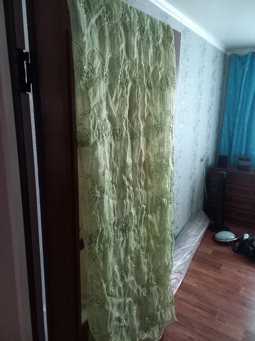 Продам новые тюлевые шторы