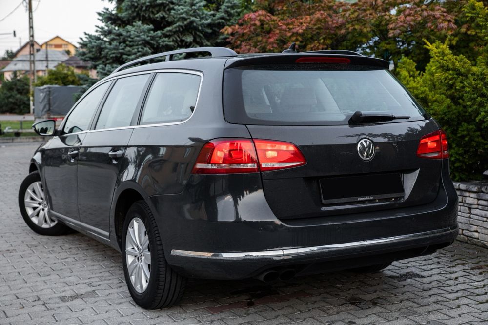 Vand VW Passat B7 Variant 2.0 TDI / 2012