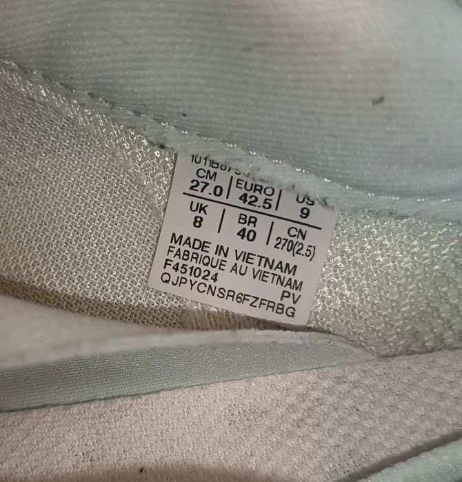 Asics Magic Speed 4 (carbon)