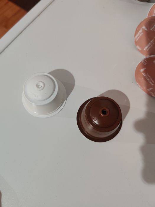 Capsule Dolce Gusto, 12 caffe latte Starbucks, 2 cappuccino, 9 cortado