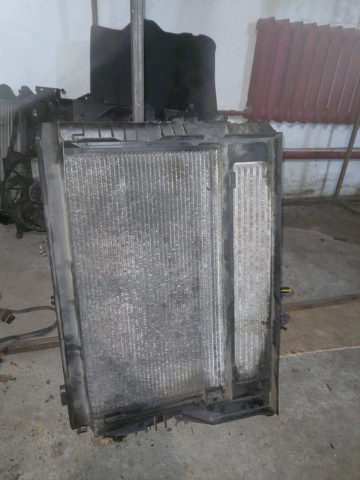 Радиатор С.О на BMW E60 3л дизель 57 мотор