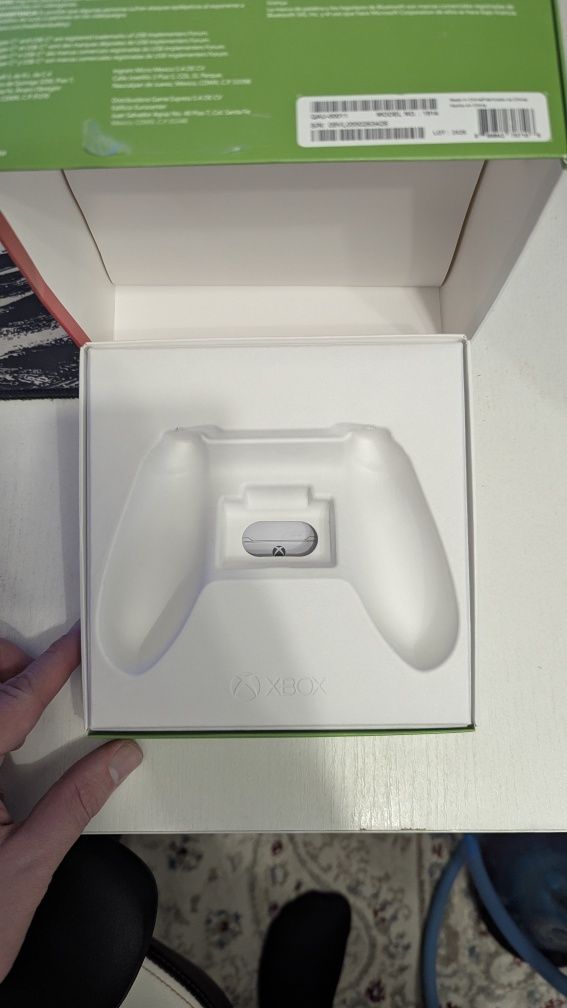 Окончательно Xbox series controller pulse red