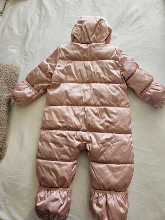 Детски космонавт на GAP