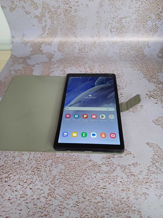 Планшет Samsung (г.Семей, Затаевича 33 А, 29 Лот 757193)