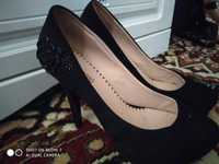 чёрный замшевые женские туфли